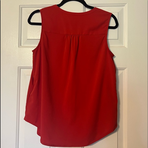 Banana republic button sleeveless orange blouse small polyester v neck - Picture 3 of 9